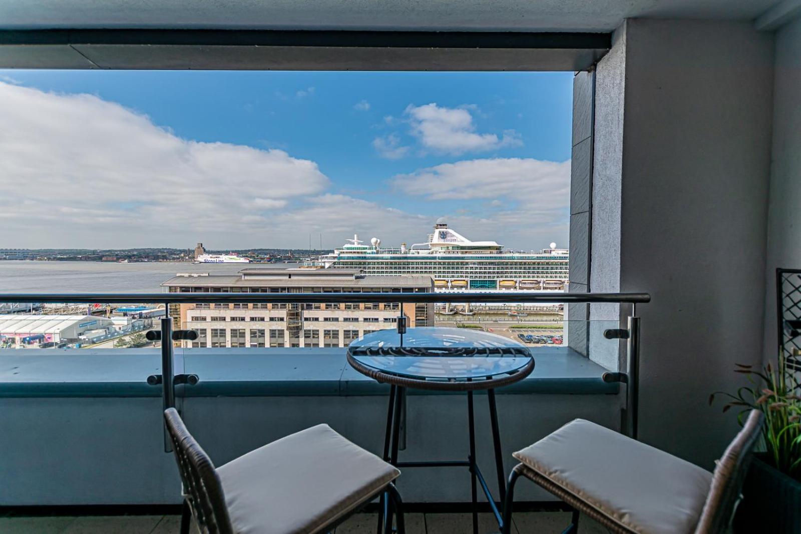 Novu Apartments Liverpool Waterfront Exterior foto